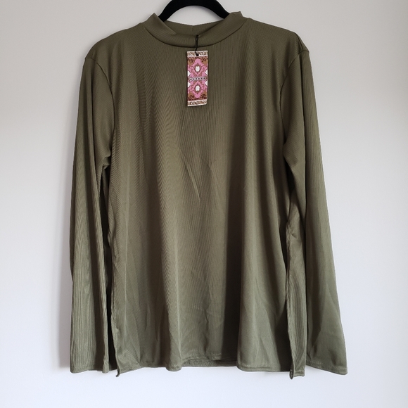 Khaki Split Hem Tunic- Plus Size - boohoo - Never Been Worn! - Picture 2 of 3